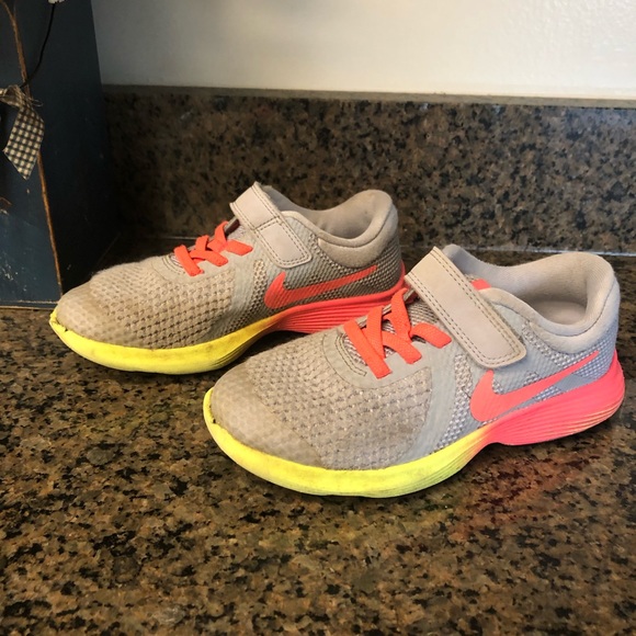 Nike Other - Girl’s Nike Sneakers